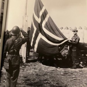 2025-01-10 Bilde av flaggheising.jpg