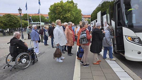 Ombord i bussen for å dra til Systemet.jpg